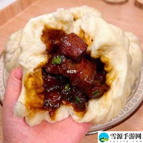  为何“太子宠妾高肉红烧肉包”成为宫廷美食的经典之作？