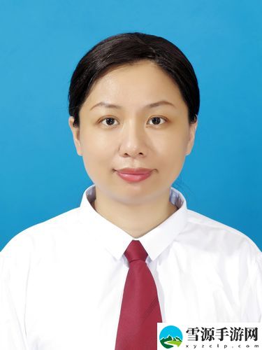 雨中公交李艳，网友直言：温暖人心的无私奉献