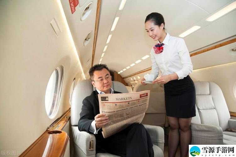 头等舱客服的特殊待遇2，观众：惊叹于航空业的温度与关怀